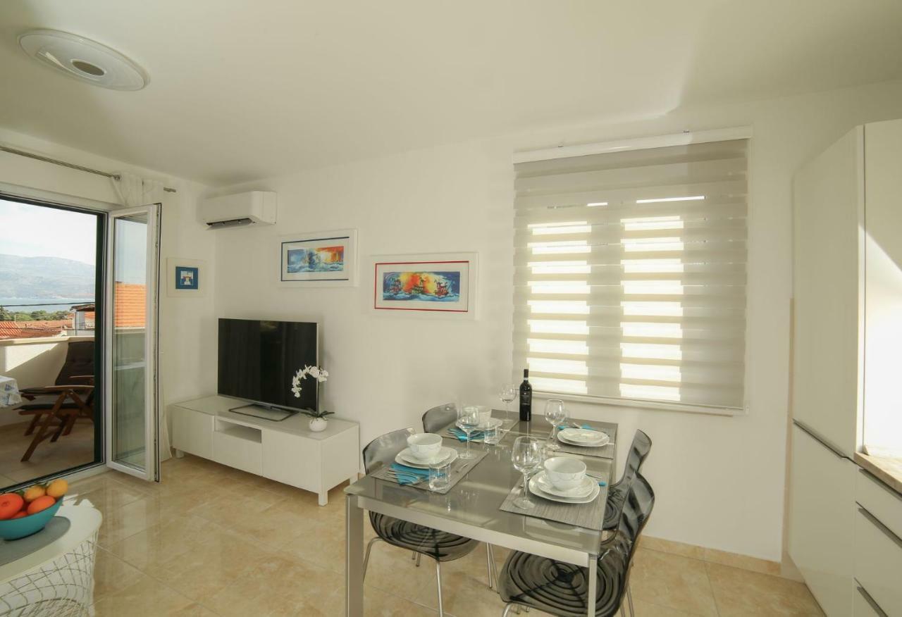 Amazing Luxury 4Star Apartment Laura Supetar Dış mekan fotoğraf